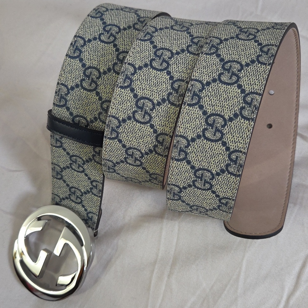 Gucci Blue Beige Monogram Belt with Silver Double G Buckle - Picture 2 of 16